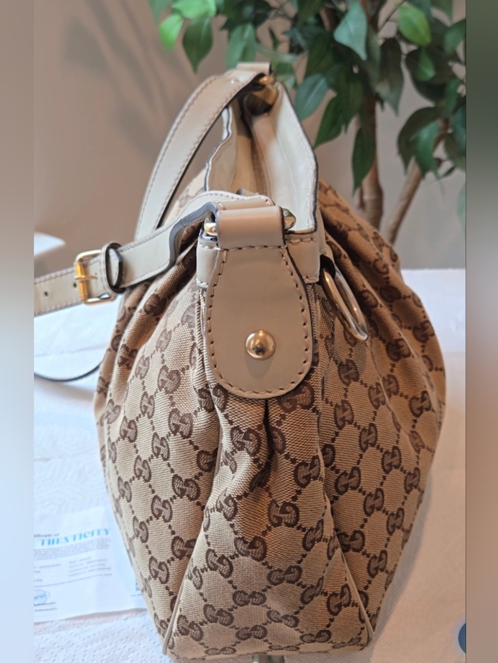 Gucci GG Canvas Sukey Shoulder Bag 296834 Beige Leather With Certificate Of AUTH - Picture 5 of 17
